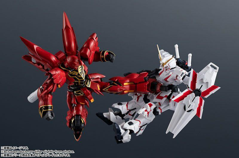 Bandai GUNDAM UNIVERSE MSN-06S Sinanju Figure - tampilan belakang