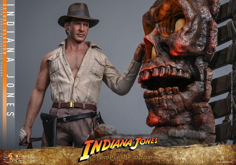 Movie Masterpiece - Indiana Jones 1/6 Scale Fully Poseable Figure