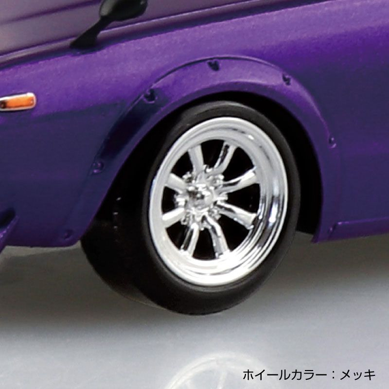Aoshima Nissan Skyline GT-R C110 – Custom Metallic Purple – Modellbausatz 1:32 (Snap-fit, 30 Teile)
