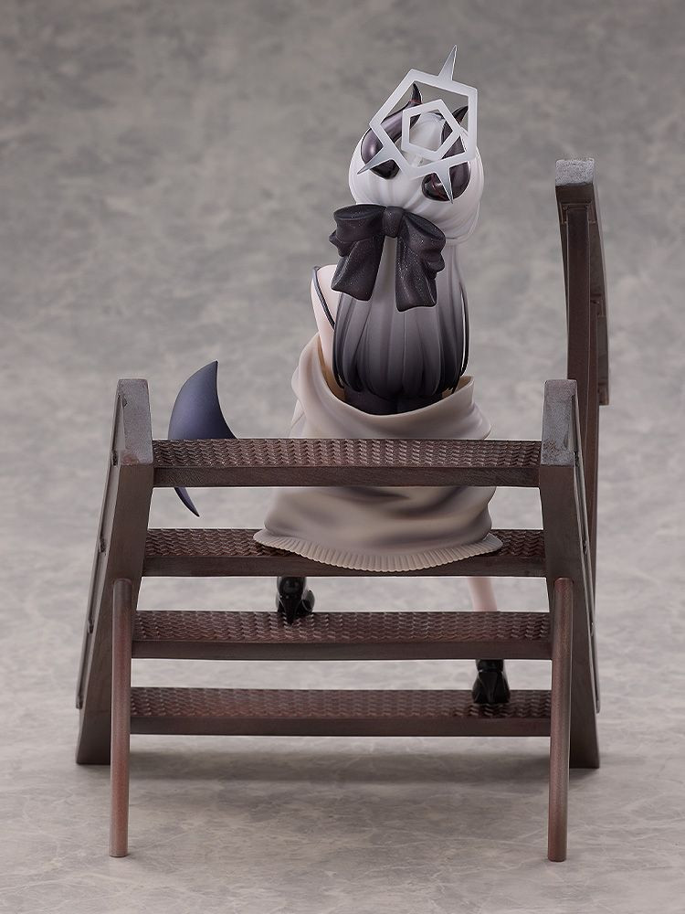 Kayoko (Dress): Memorial Lobby Ver. 1/7 Figure (Blue Archive)