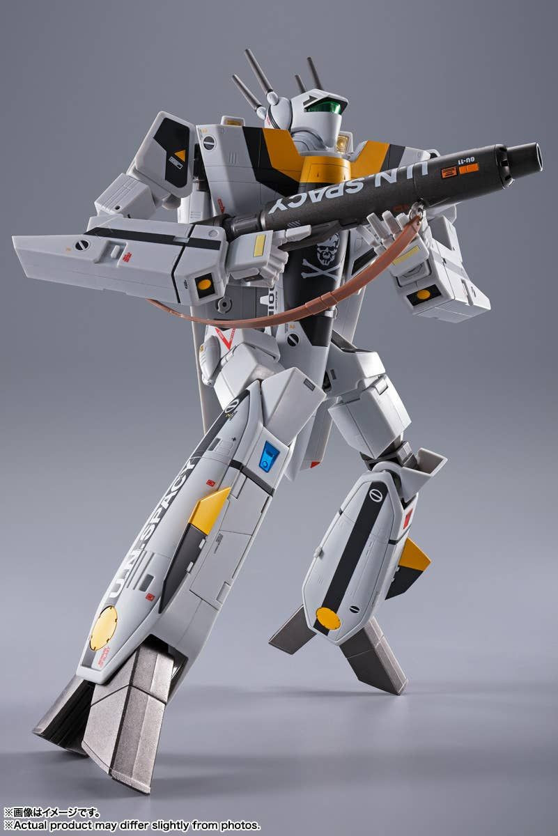 DX CHOGOKIN VF-1S Valkyrie Roy Focker Special Revival Ver. Macross