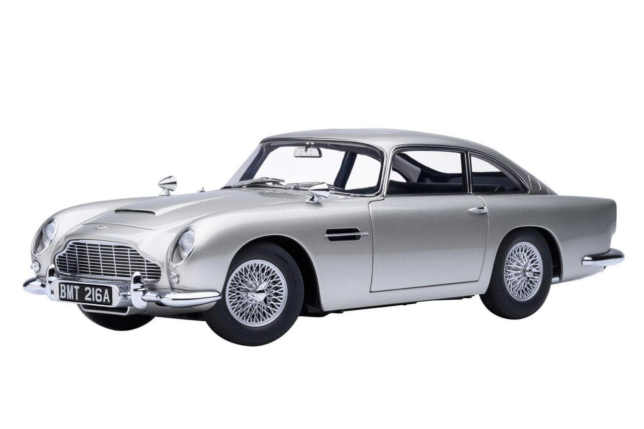新品 AUTOart アストンマーチン DB5 007 GOLDFINGER Autoart 1/18 Aston Martin DB5 007 Goldfinger Bond Car Finished