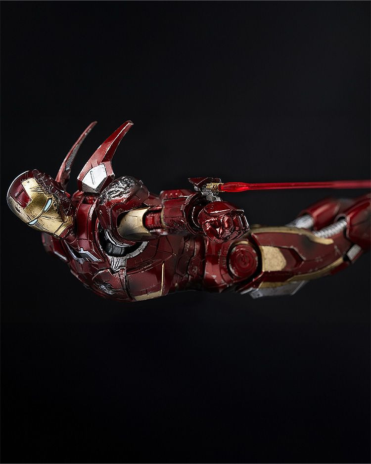 DLX Iron Man Mark 7 (Battle Damaged) Figure (Marvel Studios: The