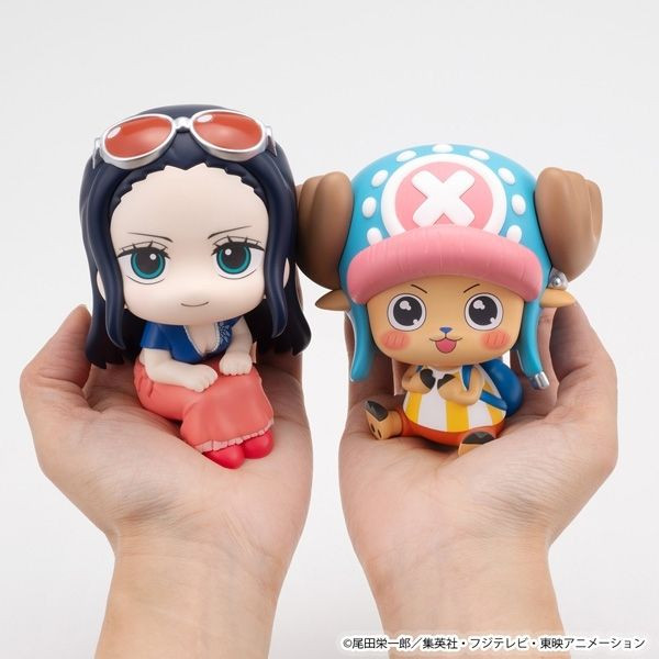 LookUp: Nico Robin Figure (One Piece)