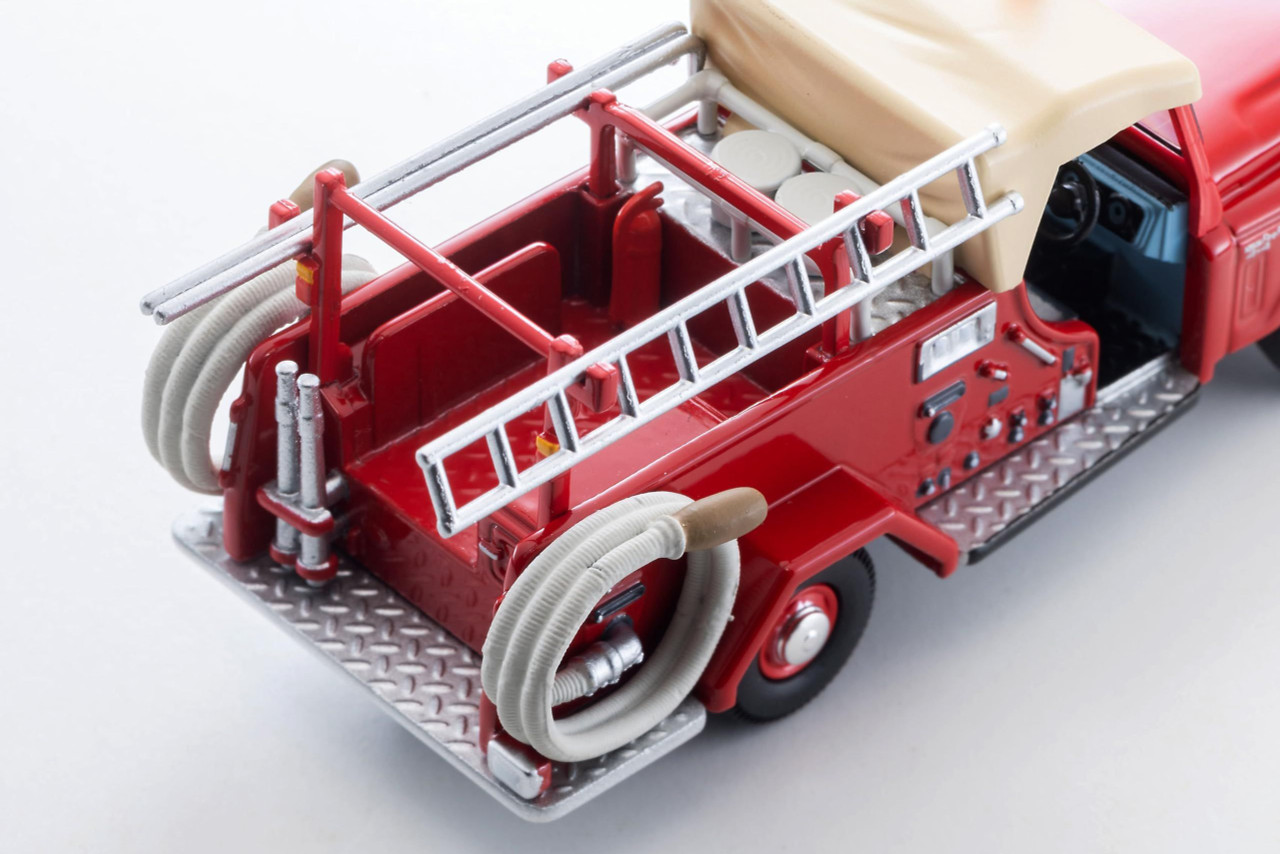 Tomica Limited Vintage 1/64 LV-31c Nissan Patrol Fire Engine (with