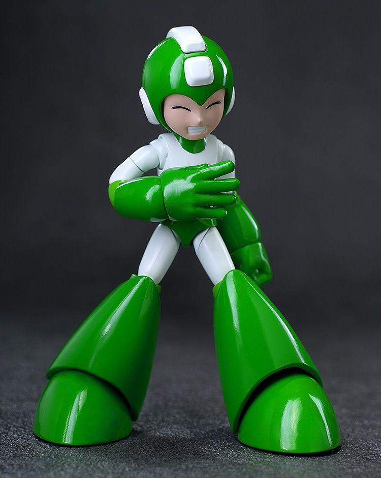 MDLX Mega Man (Hyper Bomb) Figure