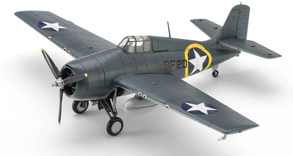 1/72 F4F-4 Wildcat Fighter Squadron 9 Plastic Model