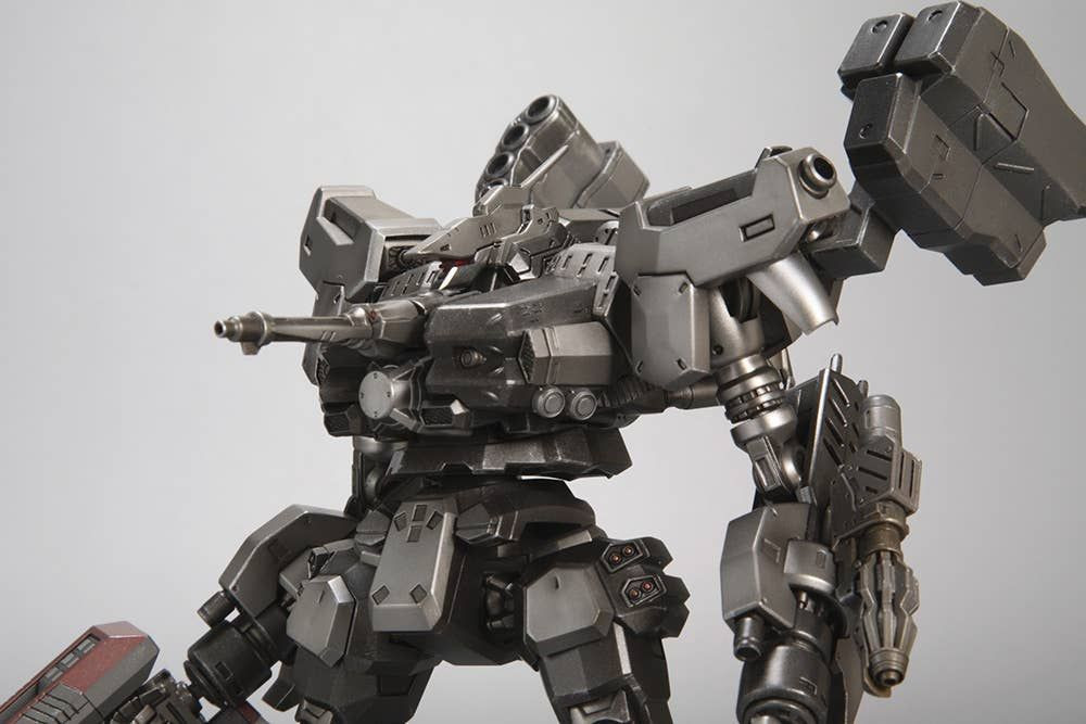 1/72 Crest CR-C90U3 Plastic Model (Armored Core Last Raven)