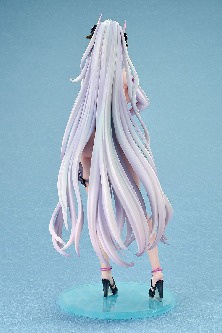 ブラフェス ケイ Kearsarge: Nightpool 1/6 Figure (Azur Lane)
