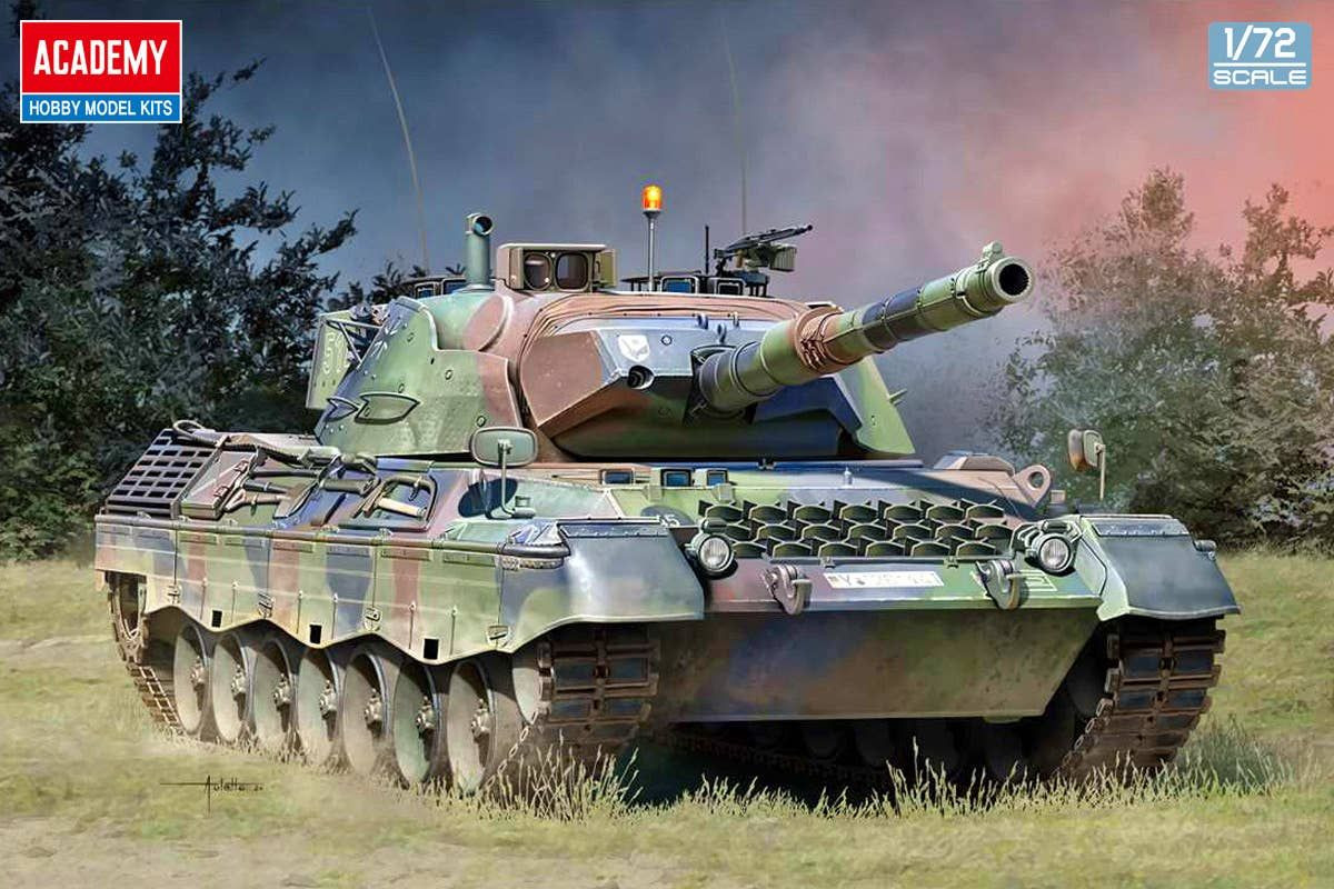 1/72 German Army Leopard 1A5 Plastic Model