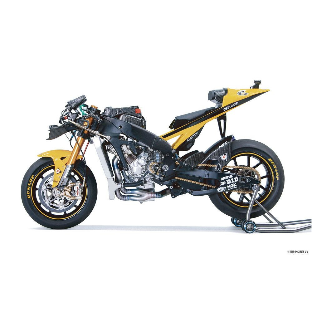 Beemax 1/12 Yamaha YZR-M1 2007 Plastic Model