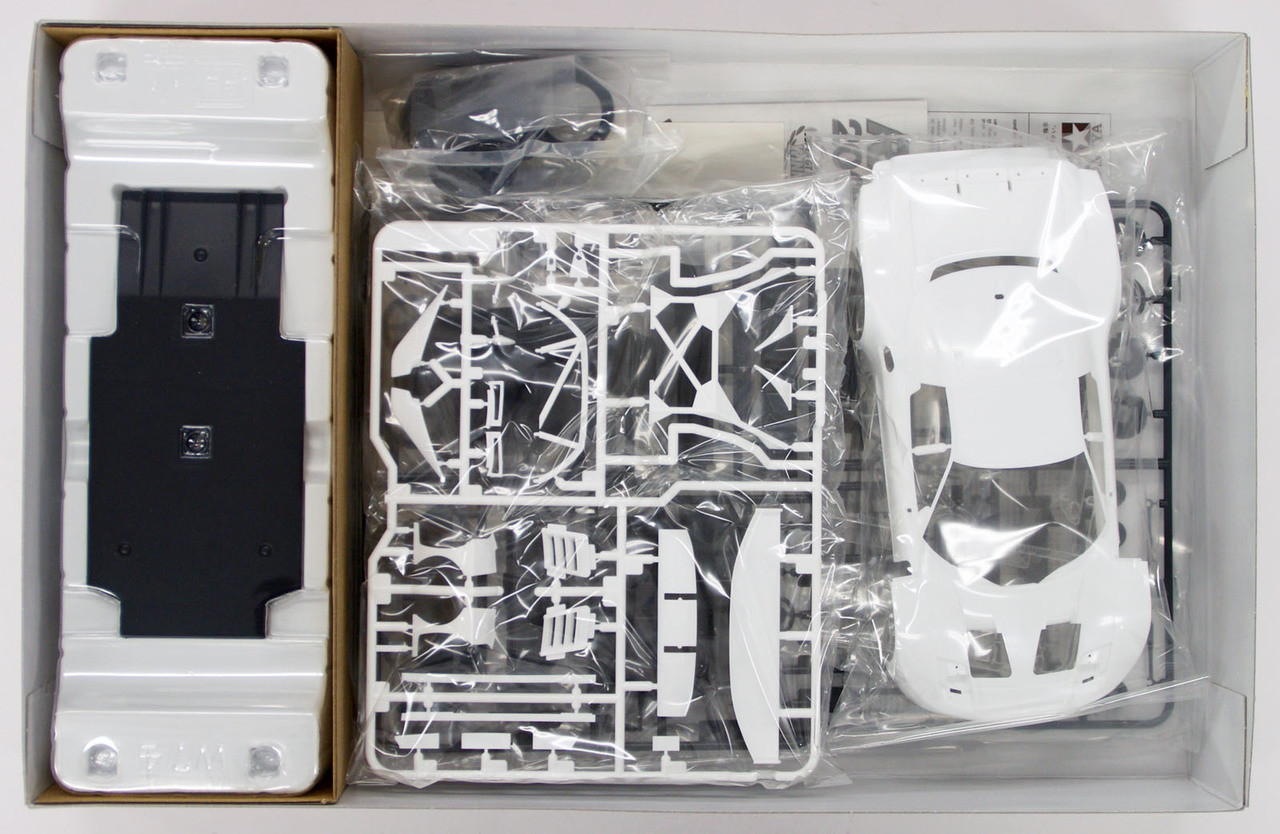 Tamiya 24286 Raybrig NSX 2005 1/24 Scale Kit - Plaza Japan
