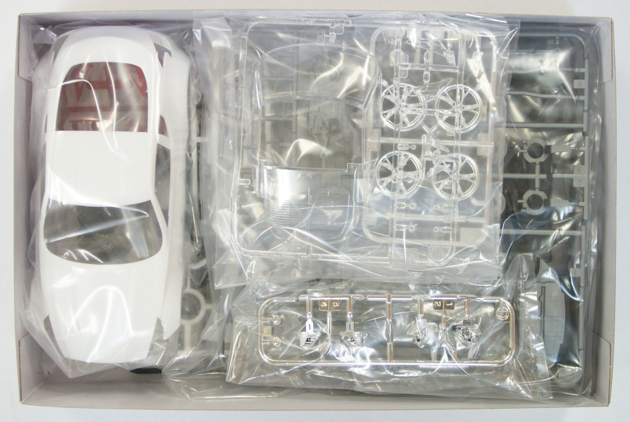 Tamiya 24315 Nissan 370Z (Fairlady Z/ Z34) 1/24 Scale Kit - Plaza