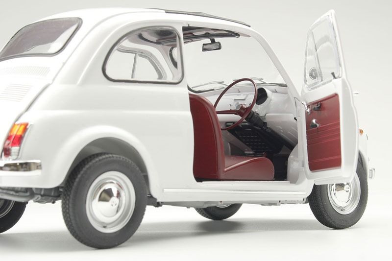 Platz 1/12 Fiat 500F 1968 Plastic Model