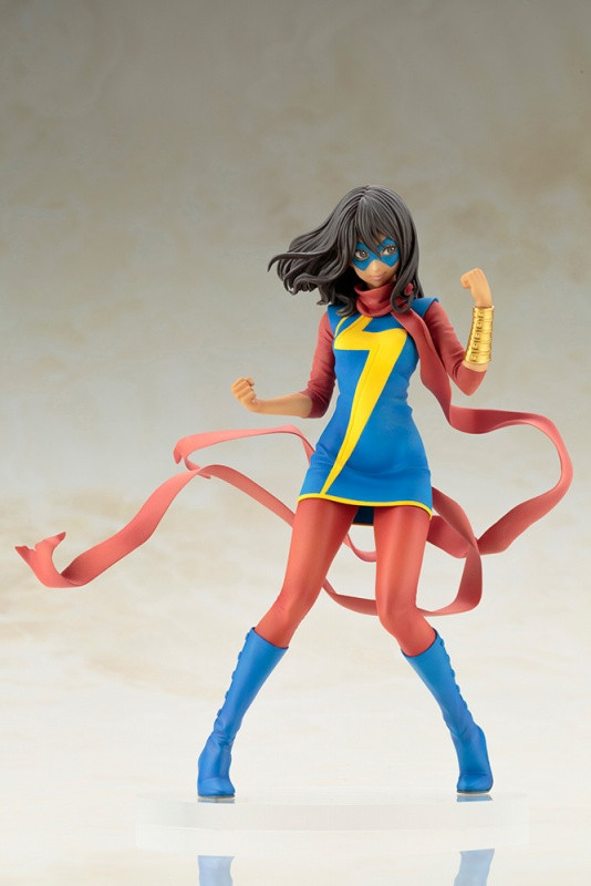 Kotobukiya MK221 Marvel Bishojo Miss Marvel 1/7 Scale Figure