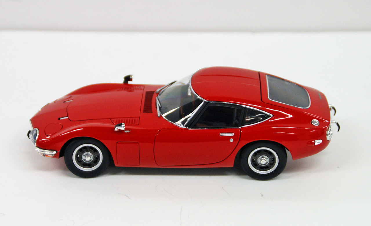 Ebbro 24031 TOYOTA 2000GT (Red) 1/24 Scale | PlazaJapan