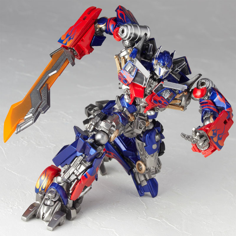 Kaiyodo Sci-Fi Revoltech 030 Transformers Optimus Prime Figure