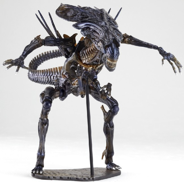 Kaiyodo Sci-Fi Revoltech 018 Alien Queen Figure - Plaza Japan