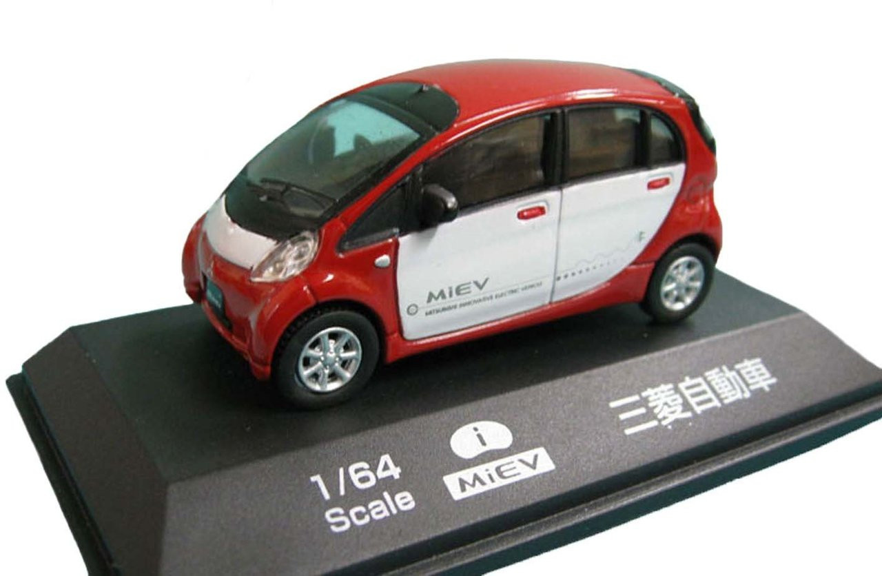 Doyusha i MieV Mitsubishi Red/White 1/64 Model | PlazaJapan
