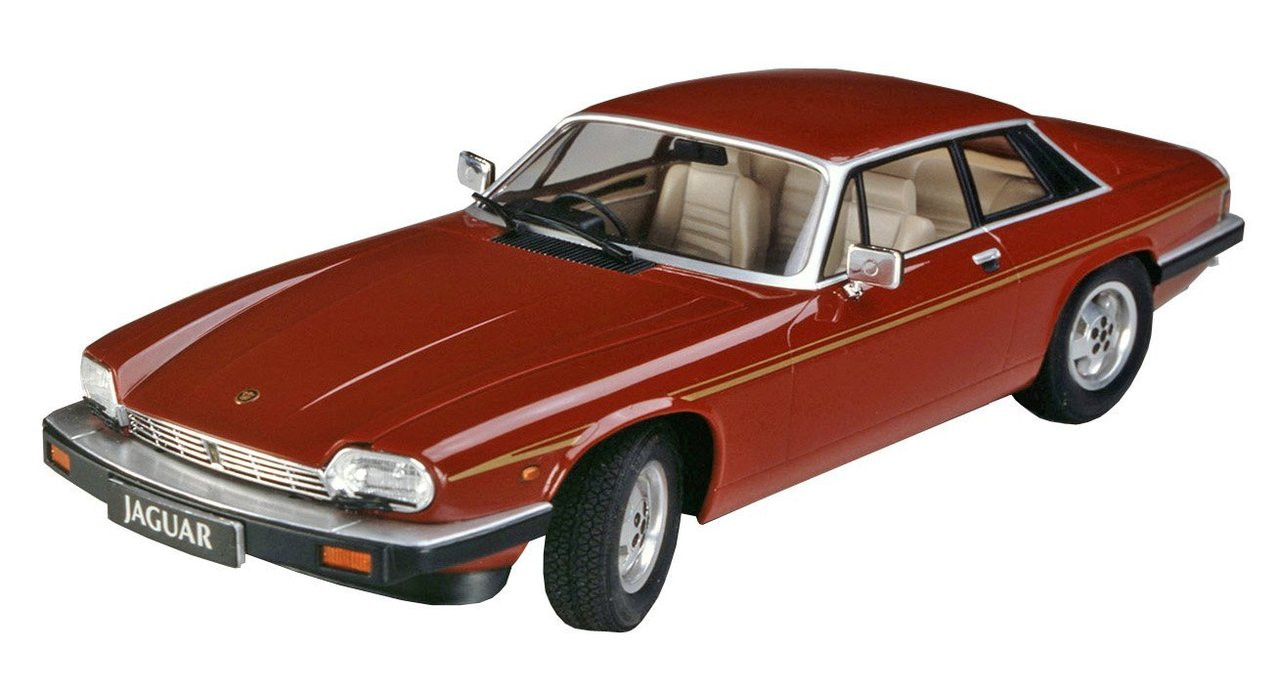Hasegawa 20321 Jaguar XJ-S V12 1/24 scale kit | PlazaJapan
