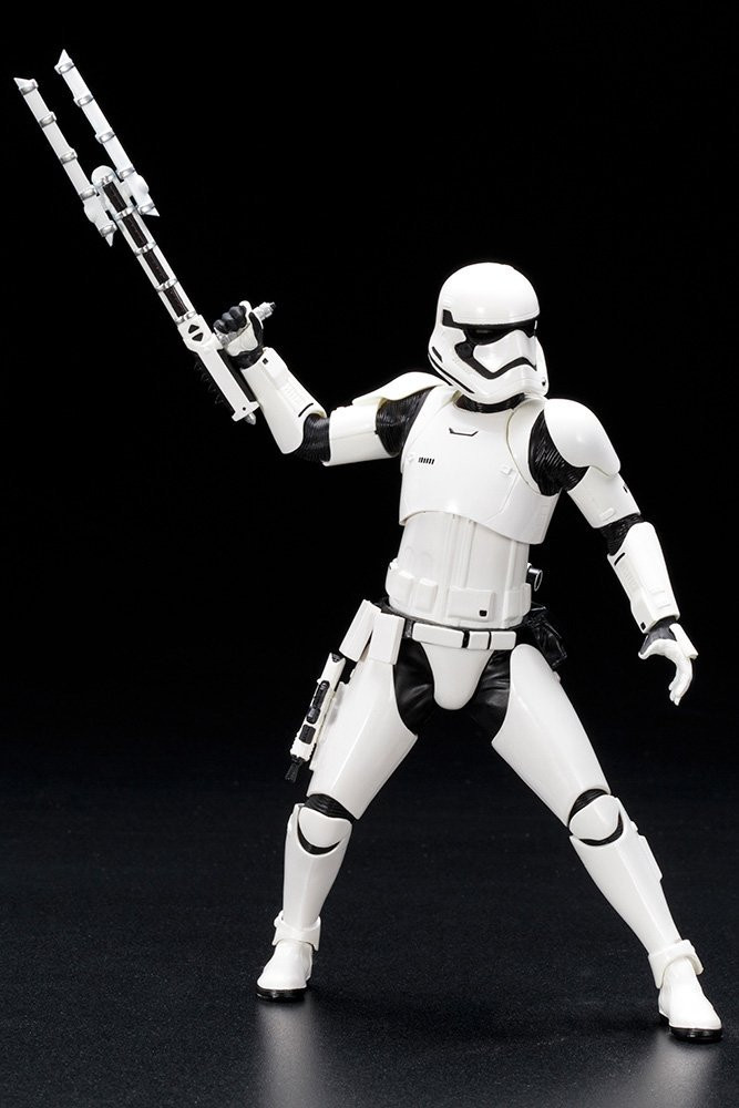 ARTFX+ STAR WARS ファースト・オーダー ストームトルーパー FN-2199 1/10スケール PVC製 塗装済み簡易組立フィギュア n5ksbvb ARTFX+ First Order Storm Trooper FN-2199 (Star Wars)