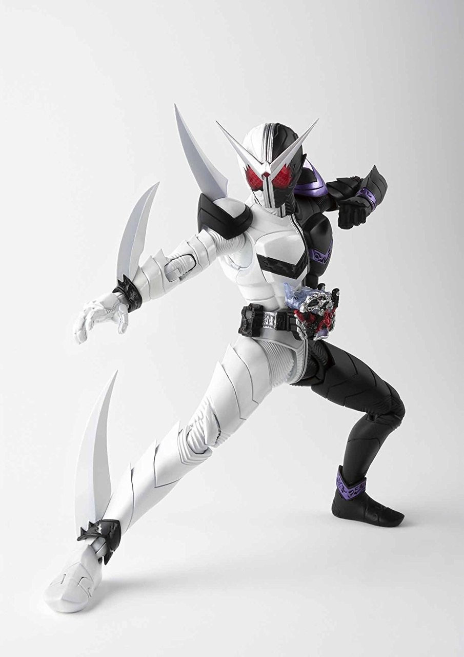 S.H. Figuarts Kamen Rider W Fang Joker Figure | PlazaJapan