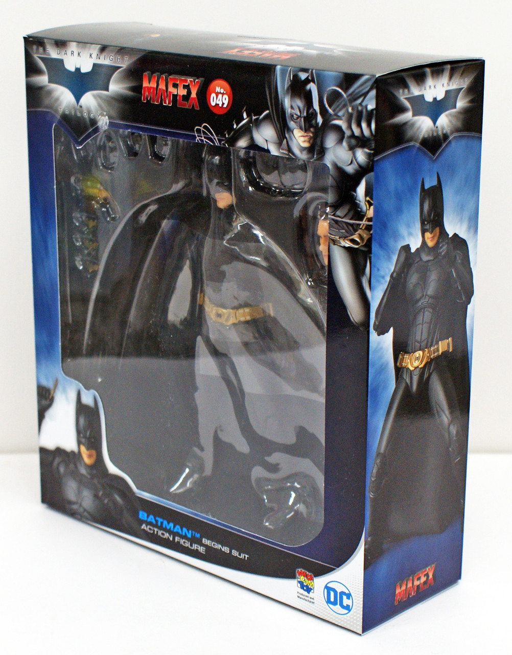 Medicom MAFEX 049 Batman Begins Suit Action Figure