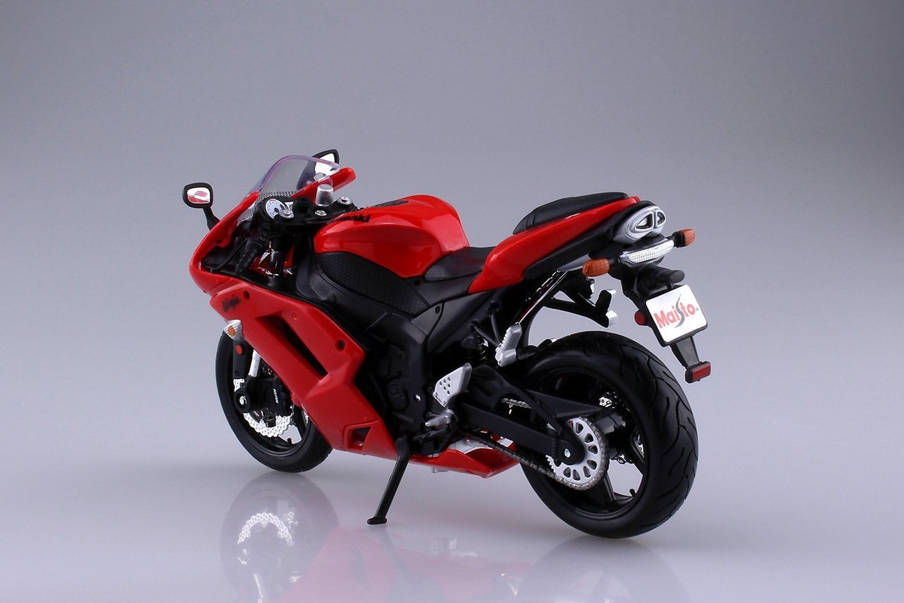 Aoshima Skynet 04514 Kawasaki Ninja ZX-6R 1/12 Scale Finished Model