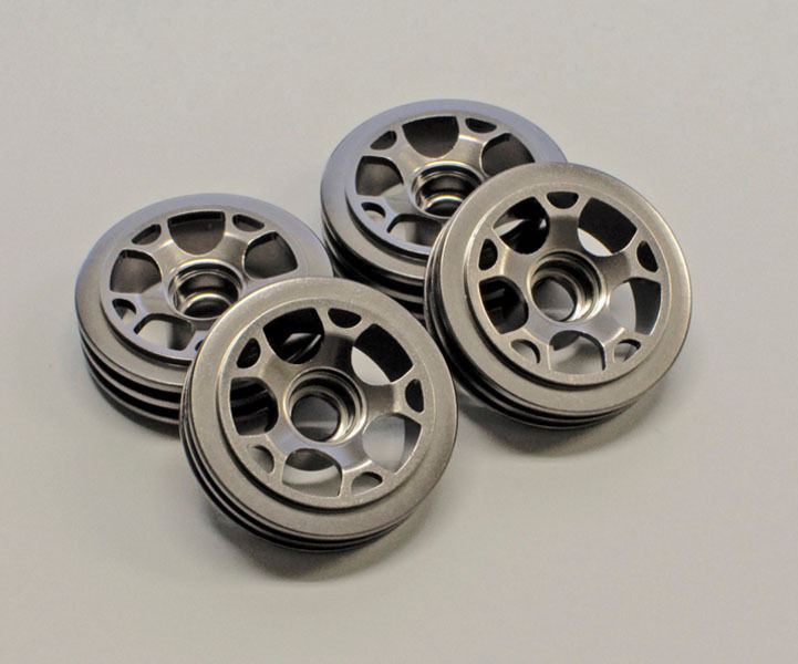 ミニヨォ〜ンズ Kyosho Mini Z MVH53GM Aluminum Wheels (BMW X5 / Gunmetal)