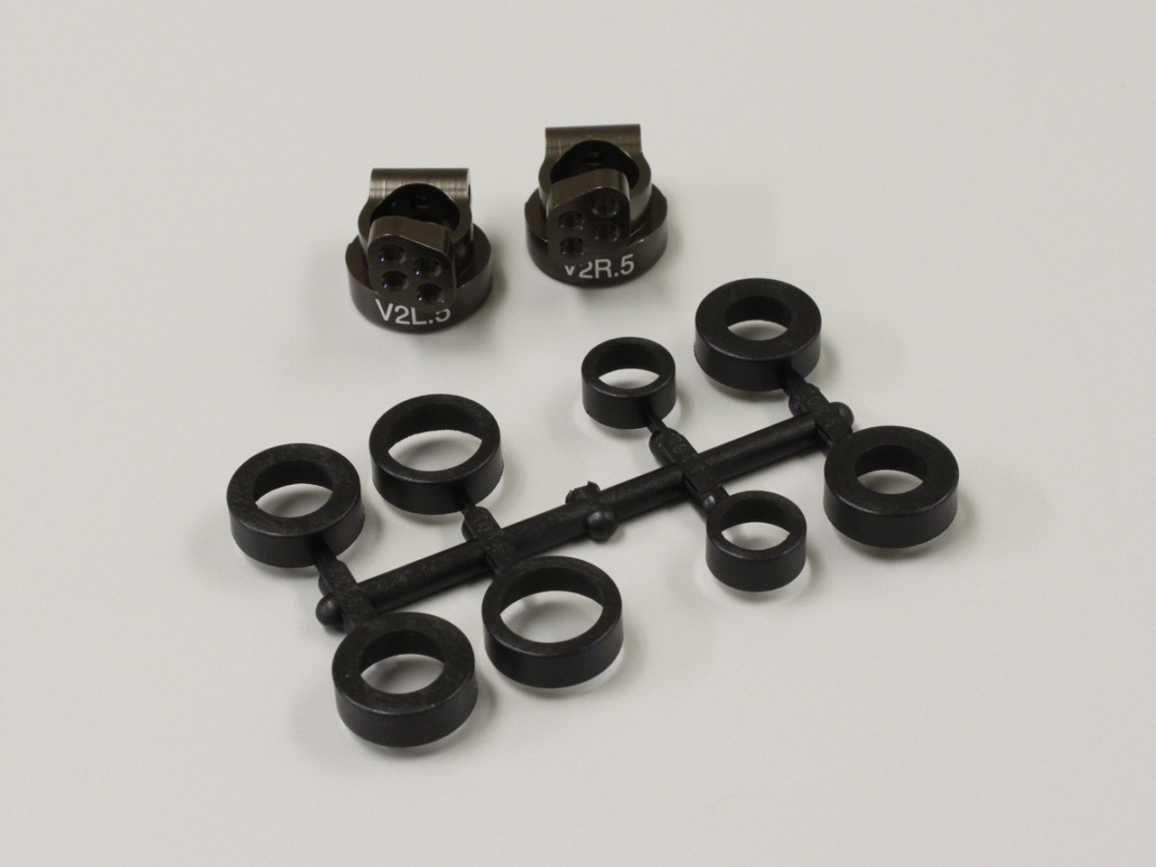 Kyosho UMW704-0 Aluminum Rear Hub Set(0?/RB6/ZX/RT/SC)