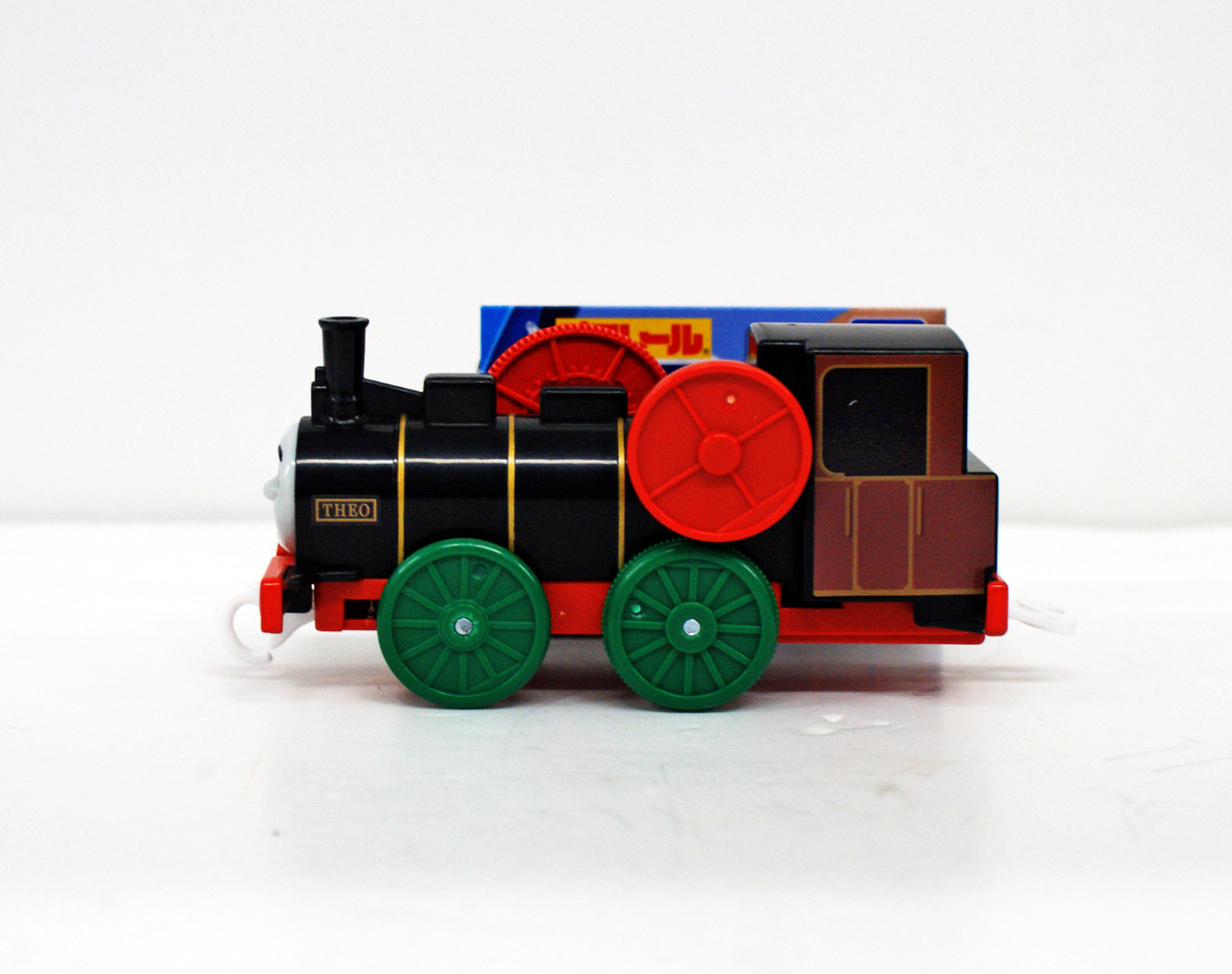 Thomas and hot sale friends theo trackmaster