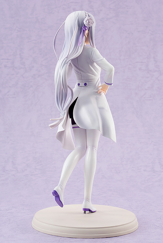 Emilia: High School Teacher Ver. 1/7 Figure | PlazaJapan