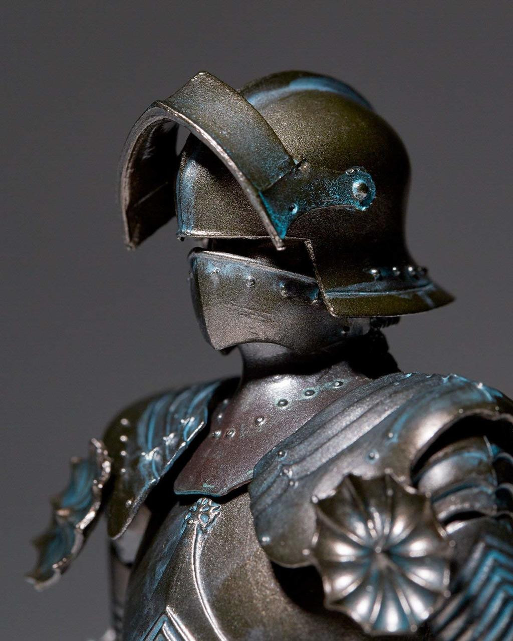 Kaiyodo 15th Century Gothic Armor (Bronze) | PlazaJapan