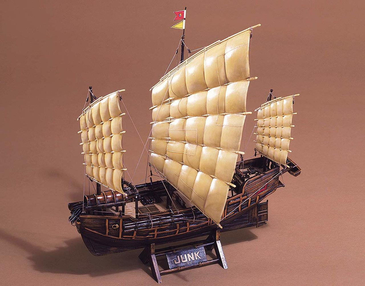 Aoshima 56462 China Junk 1880 1/60 Scale kit | PlazaJapan