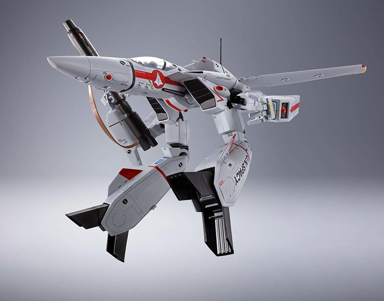 Bandai DX Chogokin VF-1J Valkyrie Hikaru Ichijo Limited