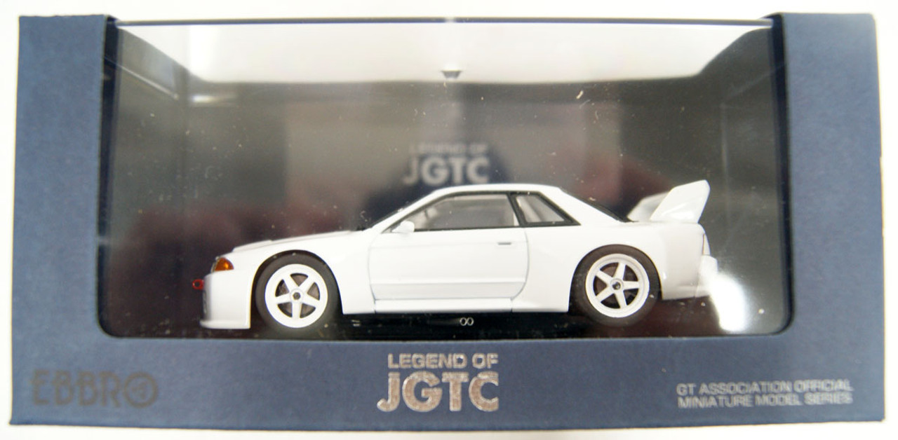 Ebbro 44306 Nissan Skyline GT-R R32 JGTC 1994 Test Car (White) 1/43 Scale