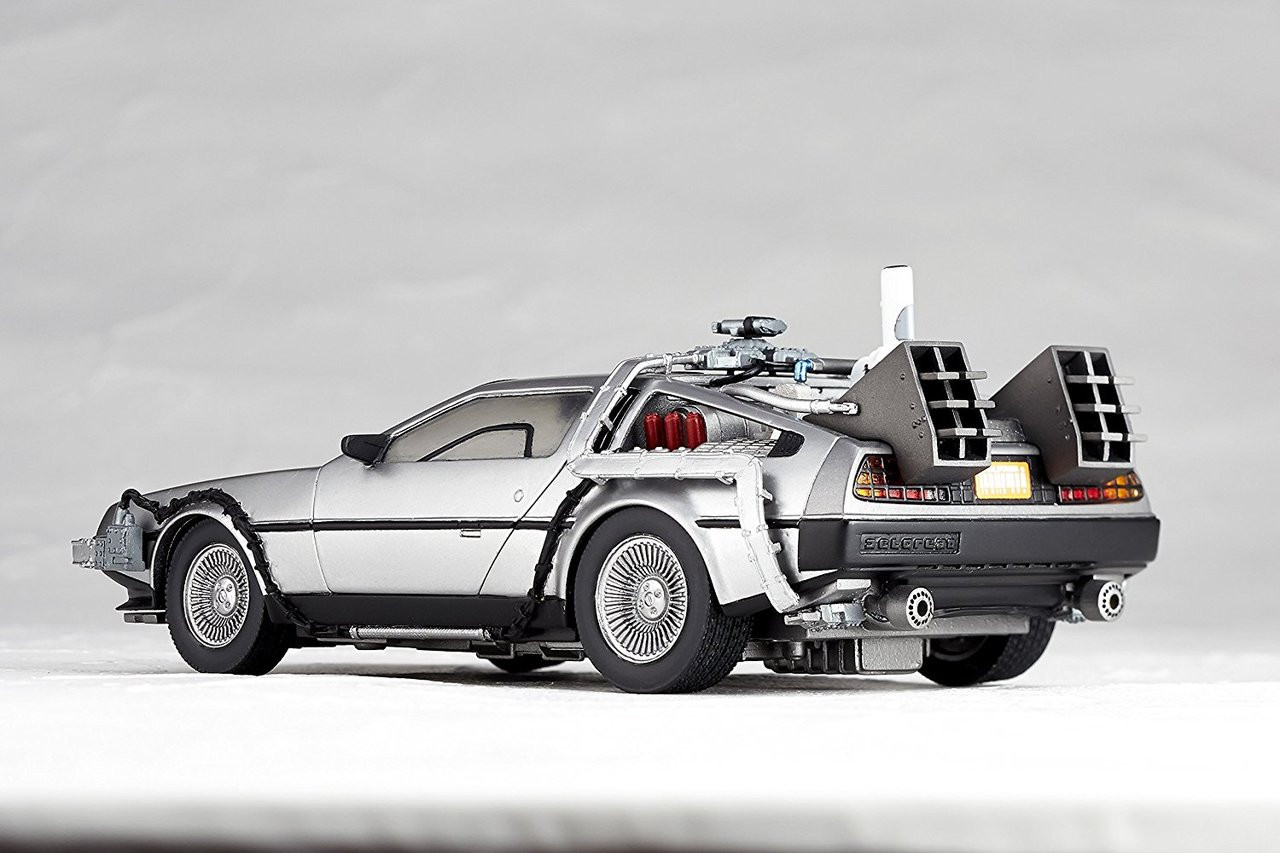 MOVIE REVO DeLorean バック・トゥ・ザ・フューチャー II Kaiyodo Movie Revo Back to the Future DeLorean | PlazaJapan