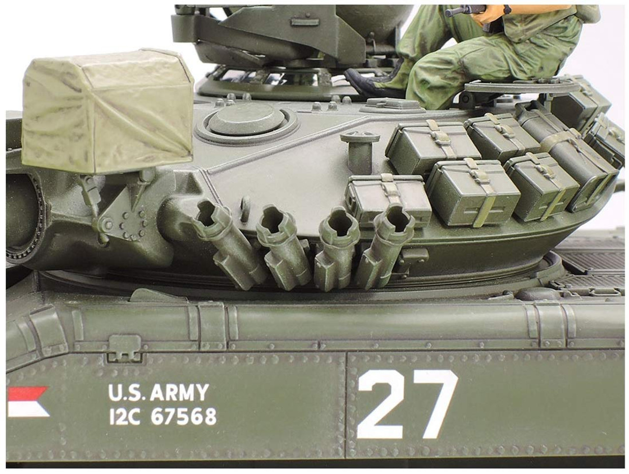 M551 SHERIDAN 1/35スケールモデルキット Amazon.com: Tamiya 1:35 U.S. Tank M551 Sheridan : Arts