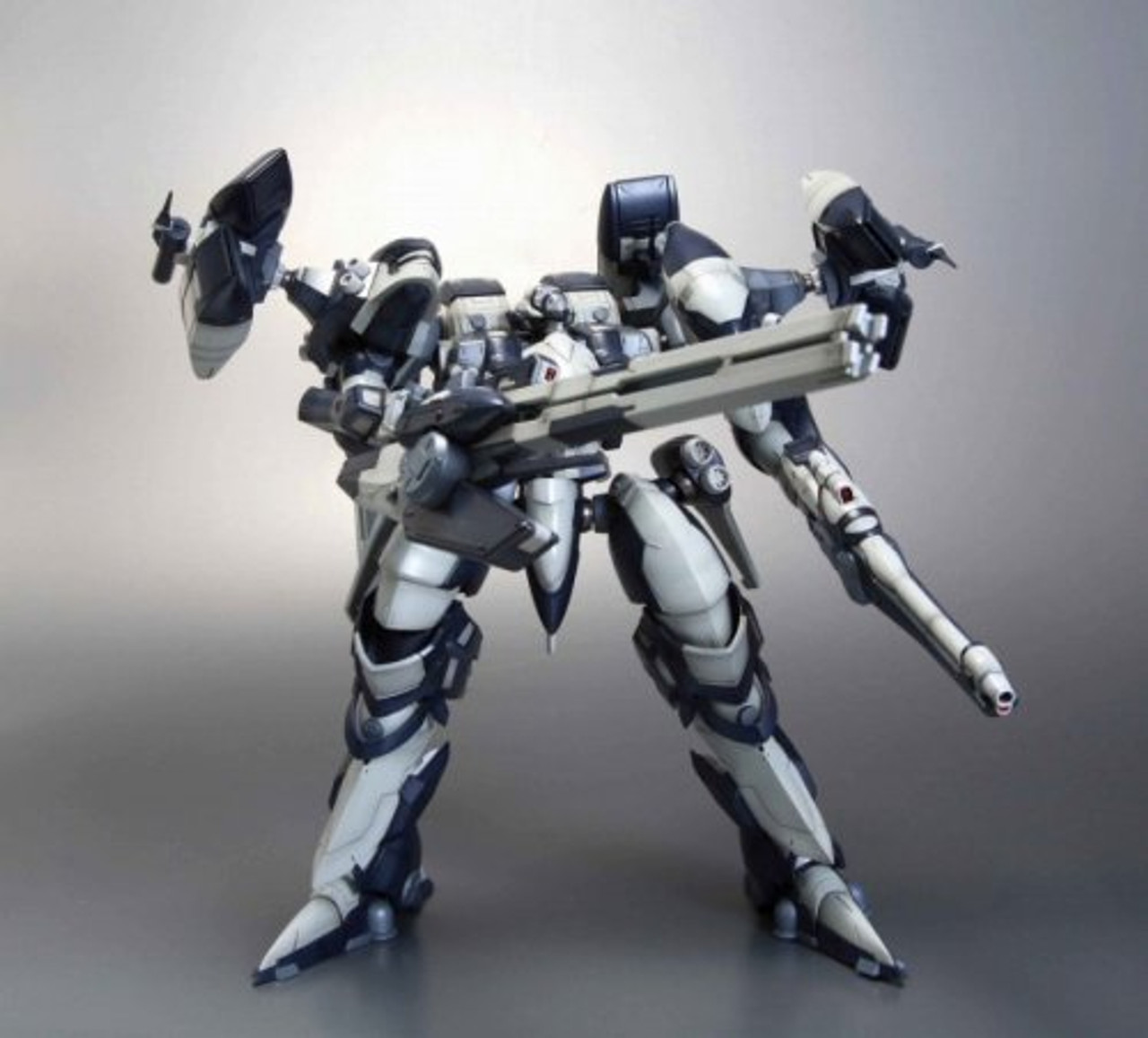 Kotobukiya Armored Core Interior Union Y01-Tellus 1/72 Kit