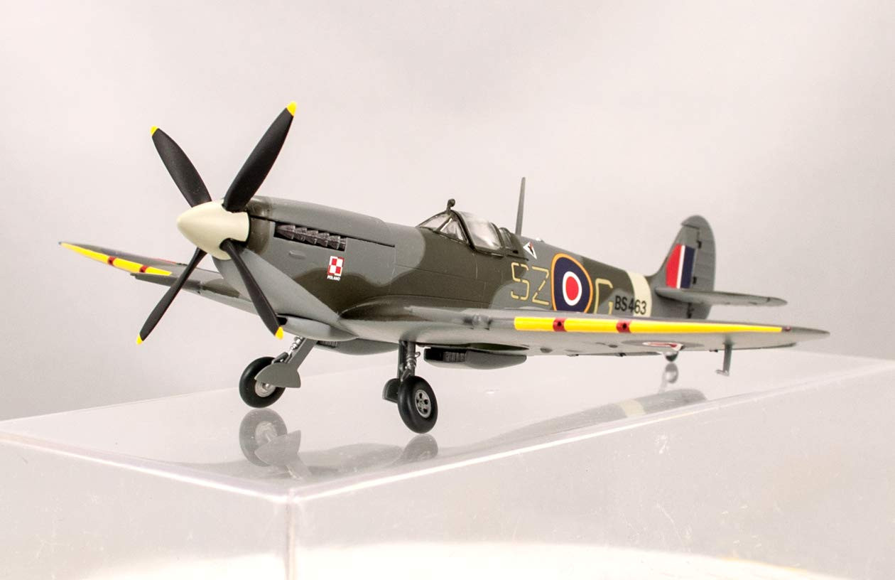 F-toys Full Action Spitfire Mk9 1/72 Scale 1 PC | PlazaJapan