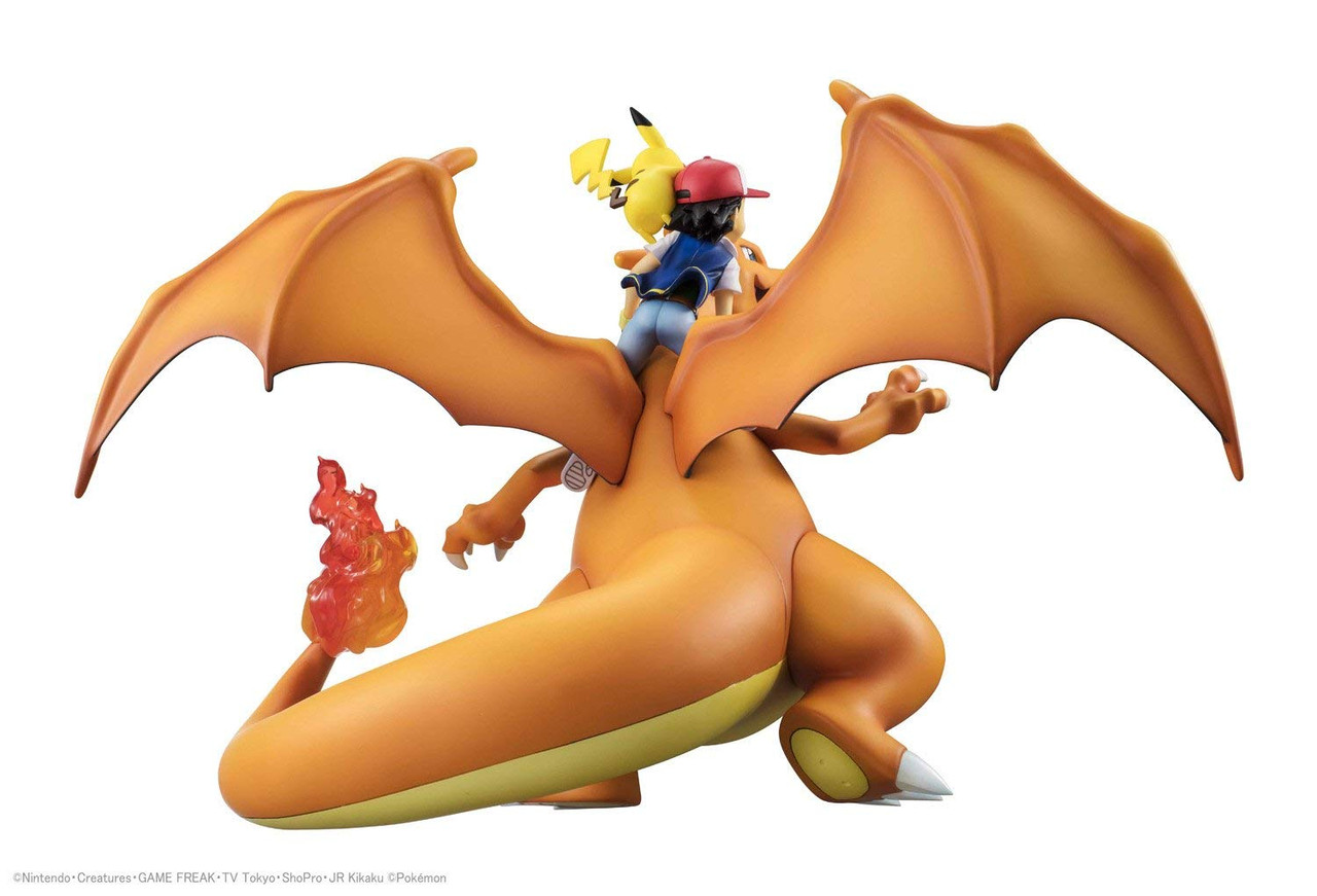 Action Figure Ash Ketchum, Charizard e Pikachu