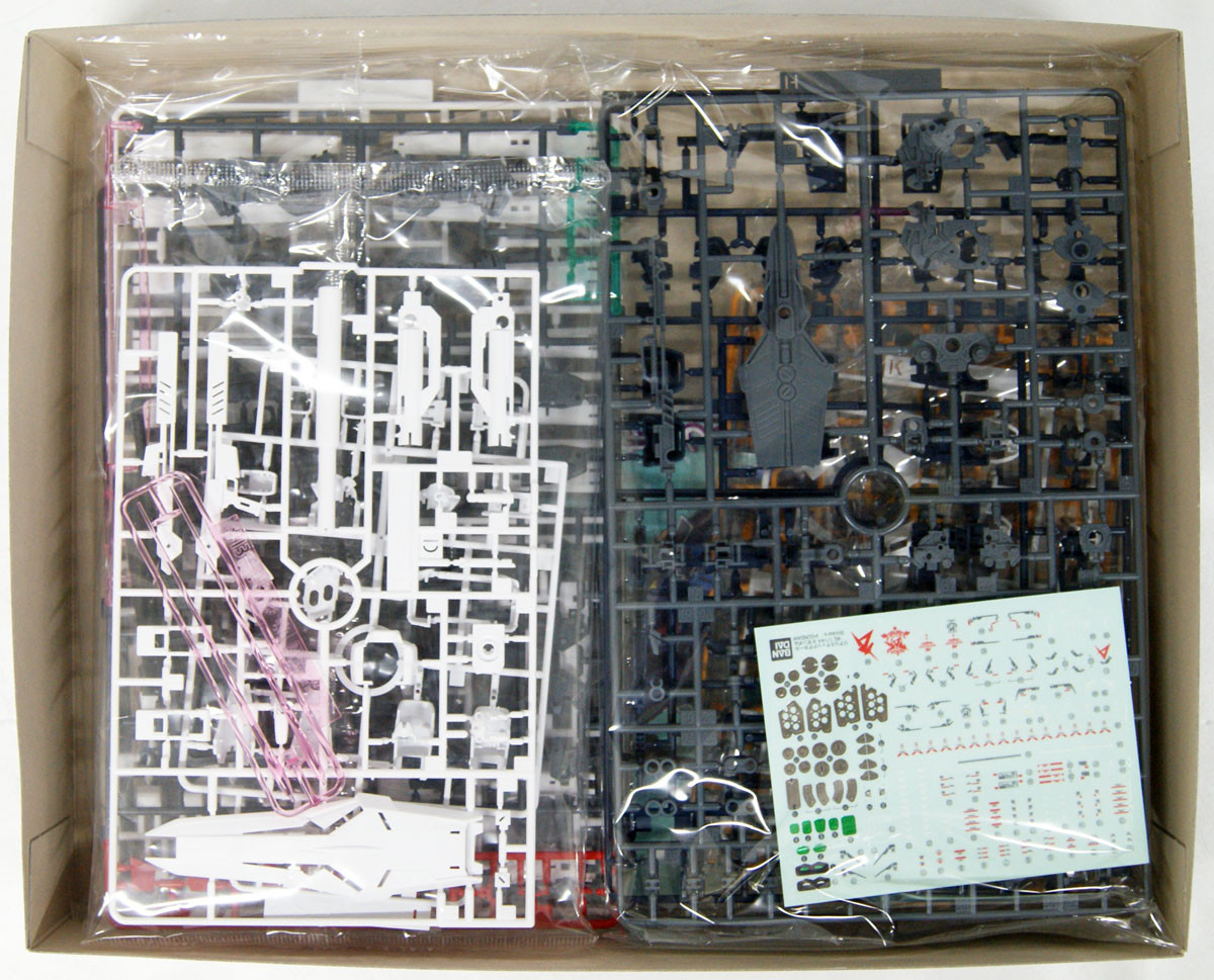 Bandai RG-32 v (Nu) Gundam 1/144 Scale Kit | PlazaJapan