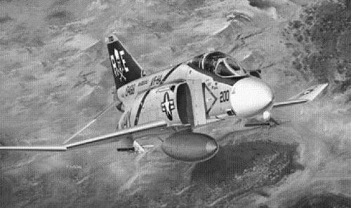 Hasegawa 00367 F-4N Phantom II Jolly Rogers VF-84 1/7 | PlazaJapan