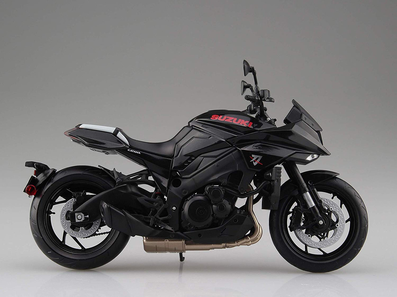 Aoshima SUZUKI GSX-S1000S KATANA Glass Sparkle | PlazaJapan