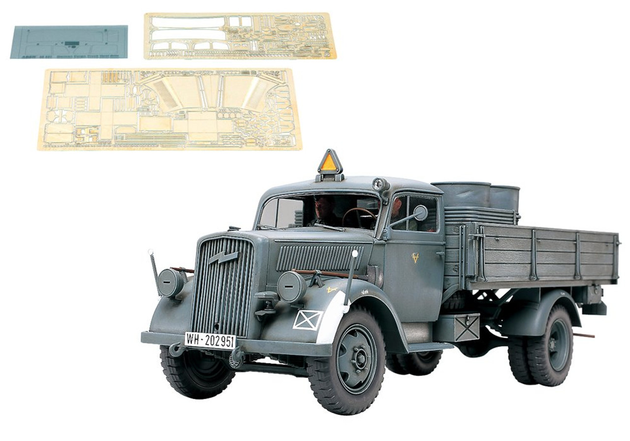 Tamiya 32585 - German 3ton 4x2 Cargo Truck 1/48