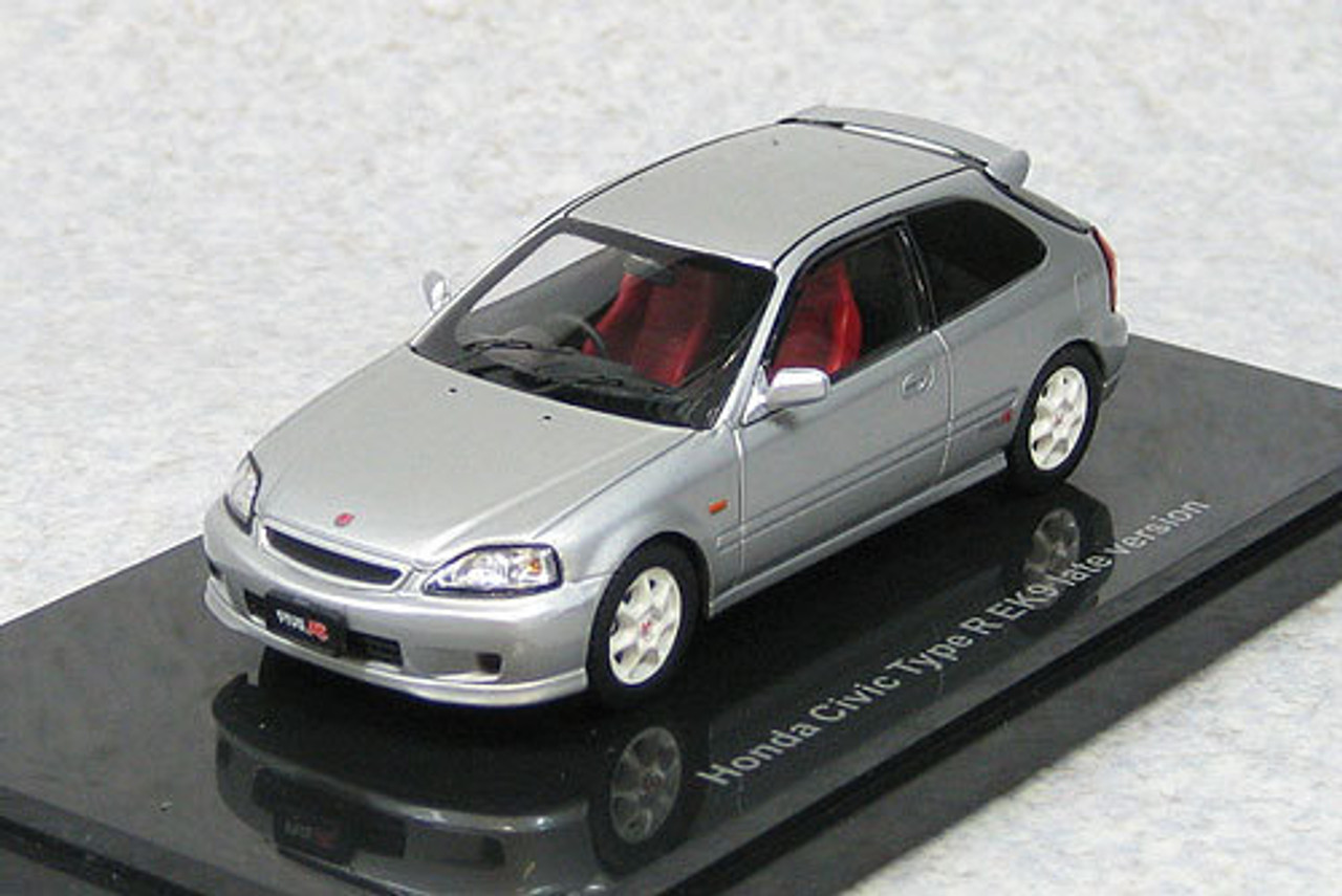 Ebbro 44611 Honda Civic Type-R EK9 1998 Late Version (Silver) 1/43 Scale