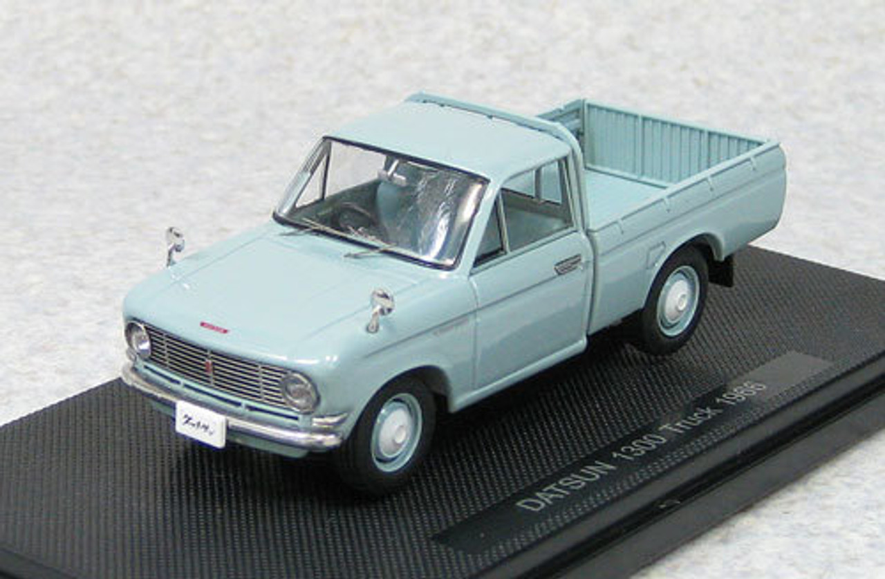 Ebbro 44691 Nissan Datsun 1300 Truck 1966 (Gray) 1/43 Scale