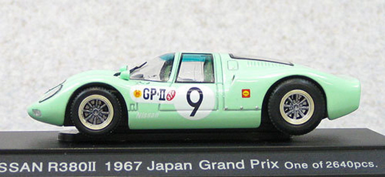 Ebbro 44705 Nissan R380 II 1967 Japan Grand Prix #9 (Green) 1/43 Scale