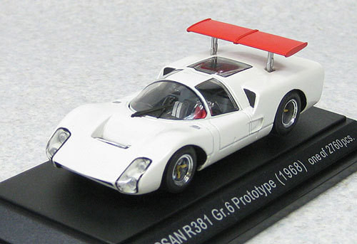 EBBRO NISSAN R381 n°19 GP 1968 1.43 EBBRO NISSAN R381 n°19 GP 1968 1.43