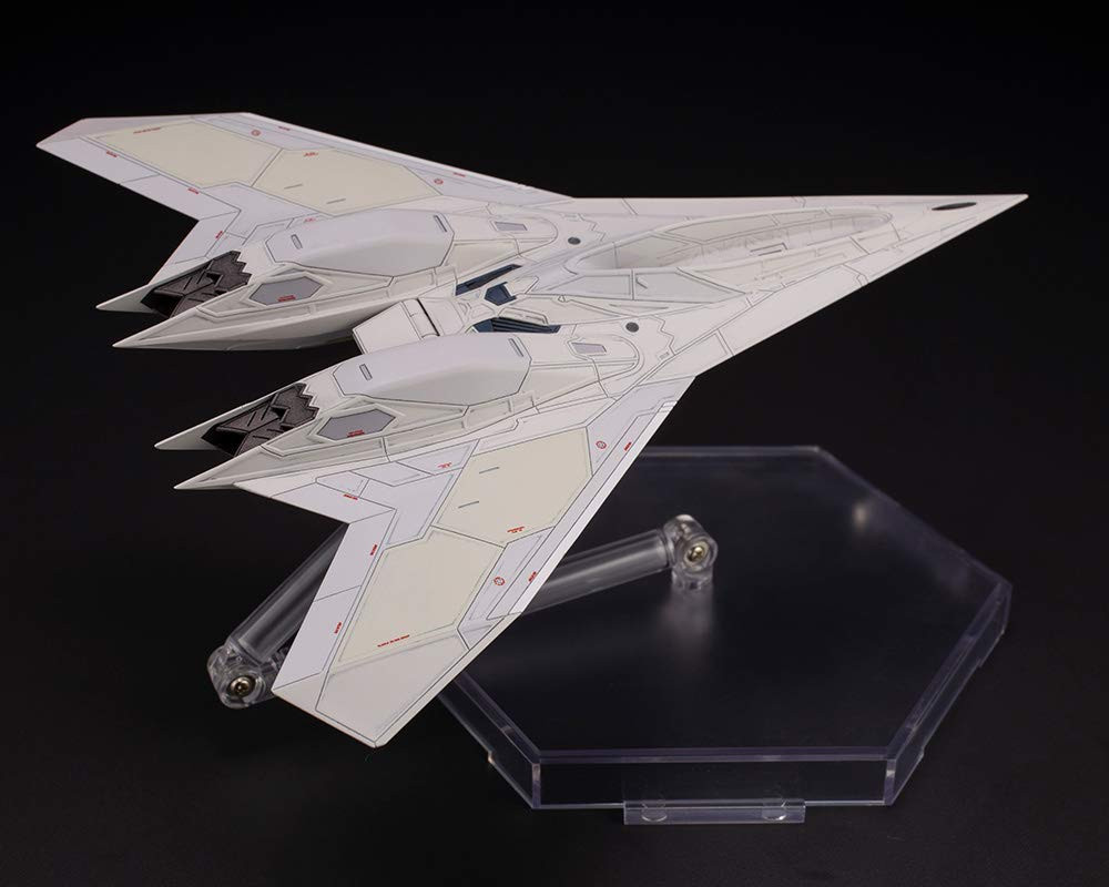 Kotobukiya KP513 ADFX-10F Ace Combat 7: Skies Unknown Kit